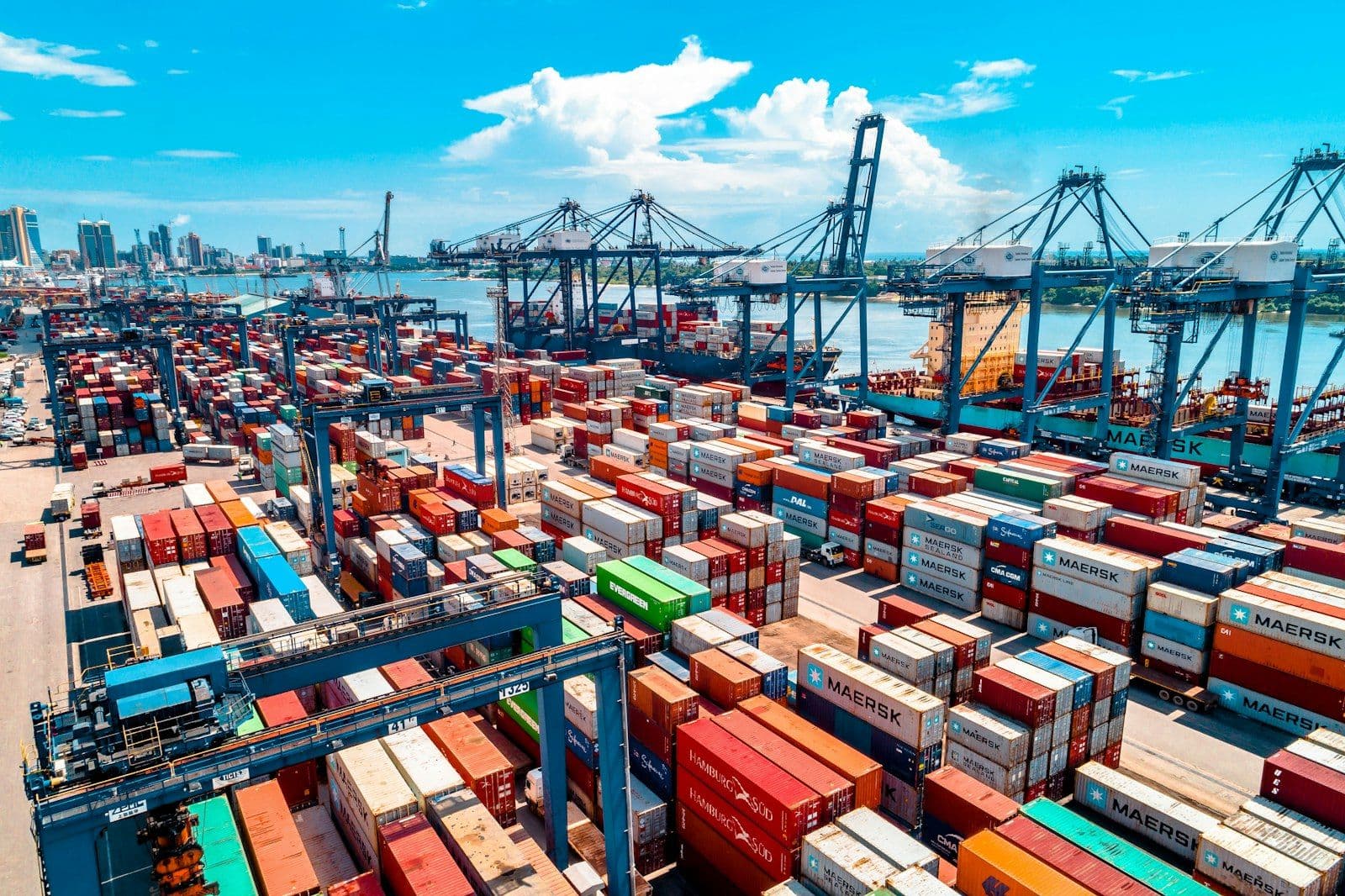 20ft vs 40ft vs 40ft High Cube: Container Sizes, Real Specs